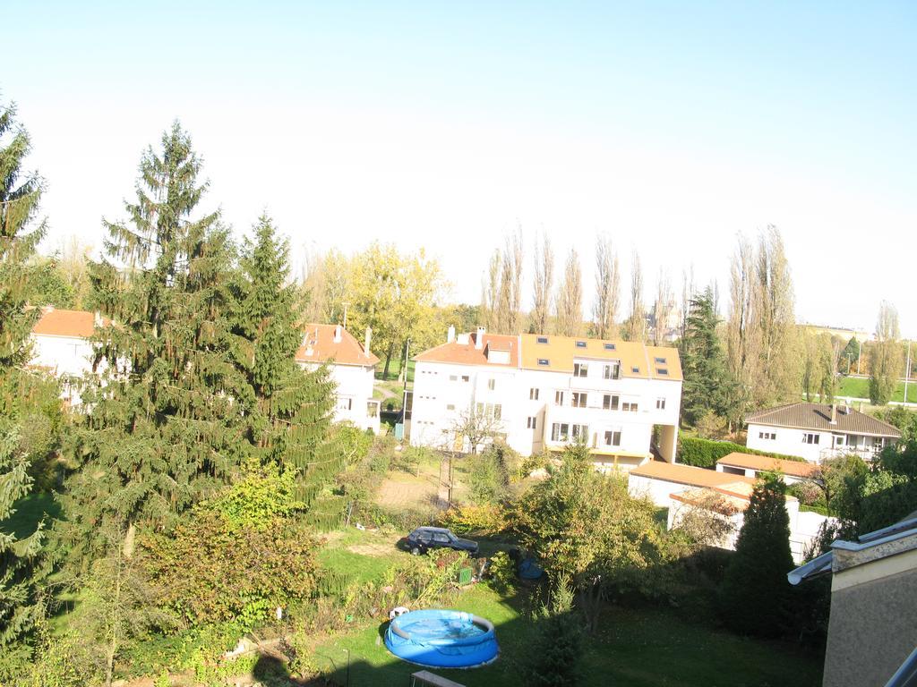 Les Chambres De L'Ile Longeville-les-Metz Εξωτερικό φωτογραφία